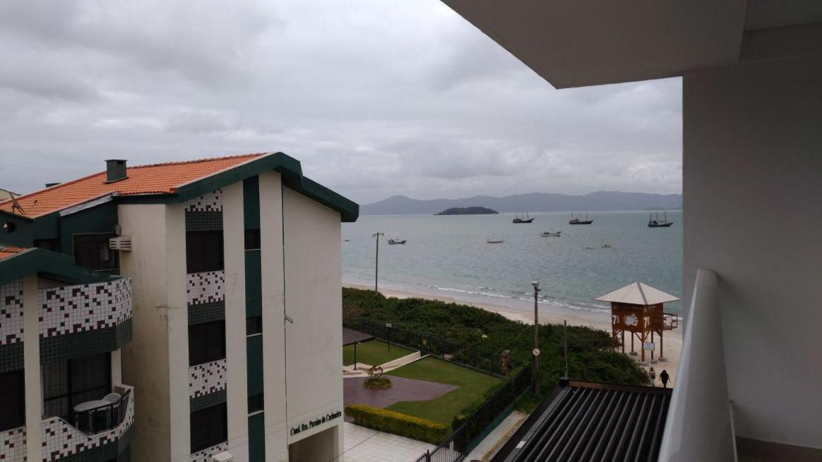 Maravilhoso Apartamento Beira-Mar Praia Da Cachoeira Florianópolis מראה חיצוני תמונה